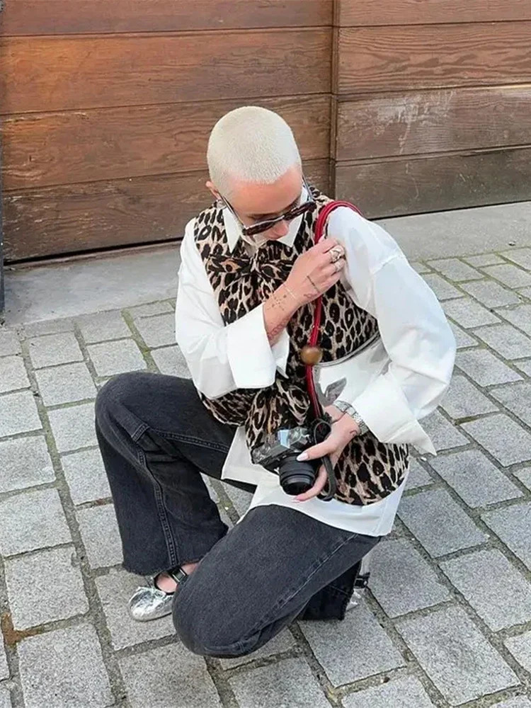 Leopard Print Bow Lace Up Vest Women Spring Loose Vneck Sleeveless Top Jackets Vintage High Street Panther Lady Streetwear 240523