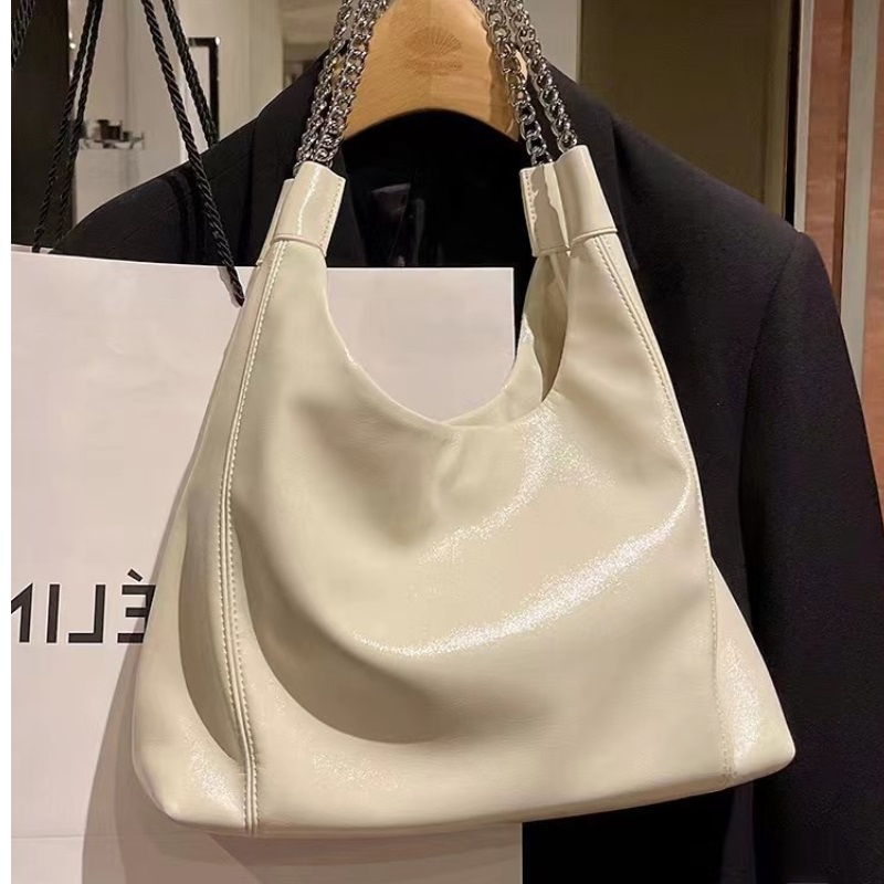 Elegant Designer Tote Bags for Women Fashionable Single Shoulder & Underarm Styles with Chain Straps