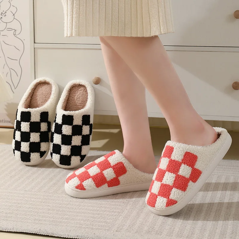 2023 Retro Checker Plush Slippers Men Women Cozy Winter Comfort Fluffy House Soft Shoes Indoor Sole Winter Warm Bedroom Slides