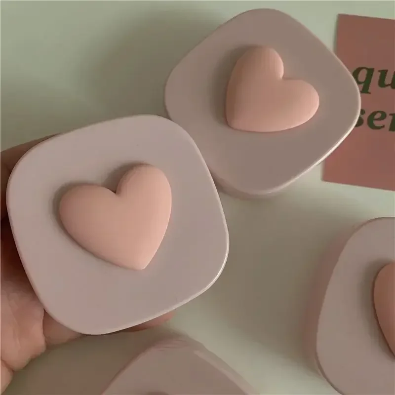 2024 Girl new Cute Heart Contact 2025 Lens Case Box With Mirror Women Mini Lovely Eyes Contact Lens Container Box Bag Travel Kit