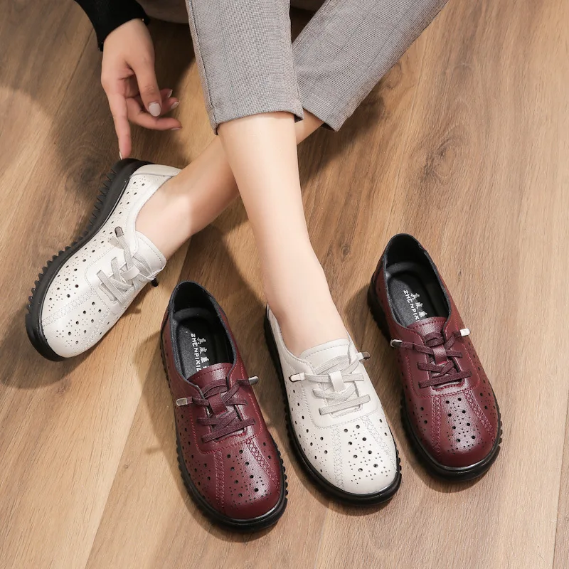2023 New Mom Shoes Hole Sandals Leather new Soft Sole Comfortable Anti-stid Womens Shoes Hollow Out Single 2025 Leather Shoes