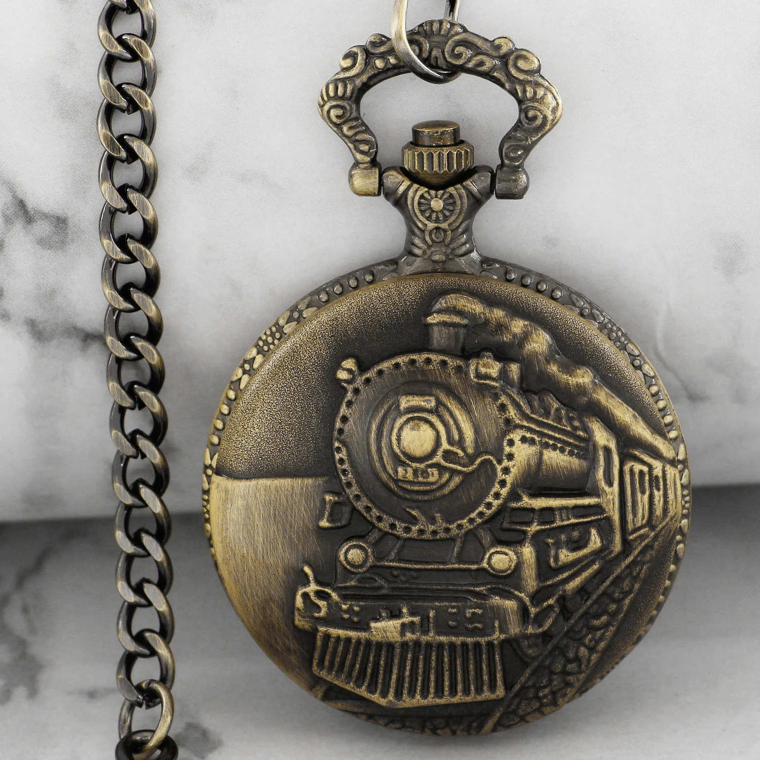 Arabic Numerals Display Bronze Train Locomotive Engine Quartz Pocket Watch Retro Punk Pocket Chain Clock New