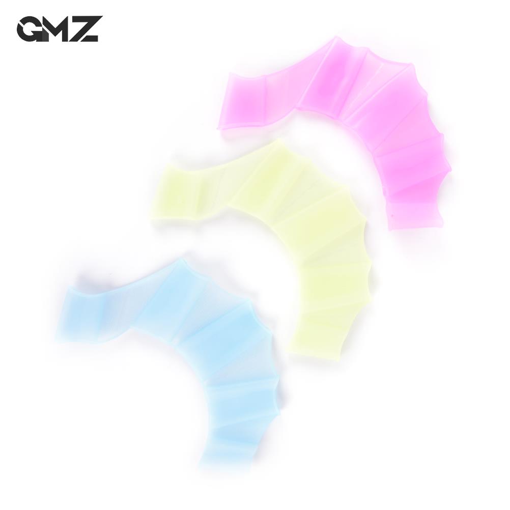1pc Swimming Flippers Hand Swim Trainning new Finger Gloves 2025 Unisex Frog Type Silicone Fins Webbed Paddle