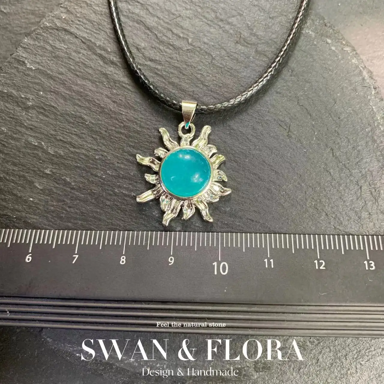 Natural ite Bracelet 2025 new Blue Stone Irregular Jewelry Wholesale Design Handmade GEM Beads Healing Women Jewelry Gifts