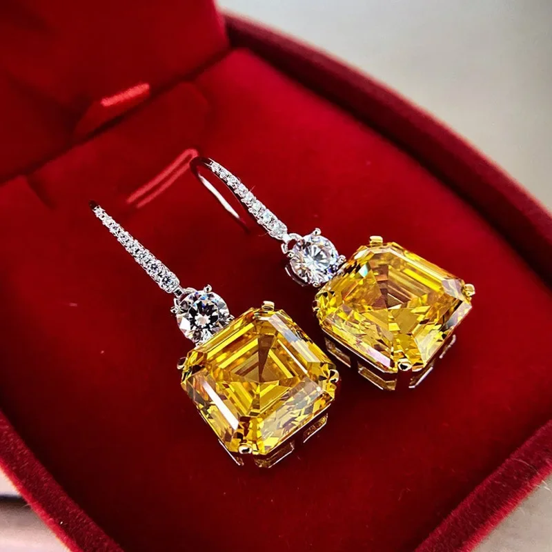 New Simple and Elegant Square Cubic Zirconia Earrings Bling Yellow CZ Dangle Luxury Women Wedding Engagement Jewelry