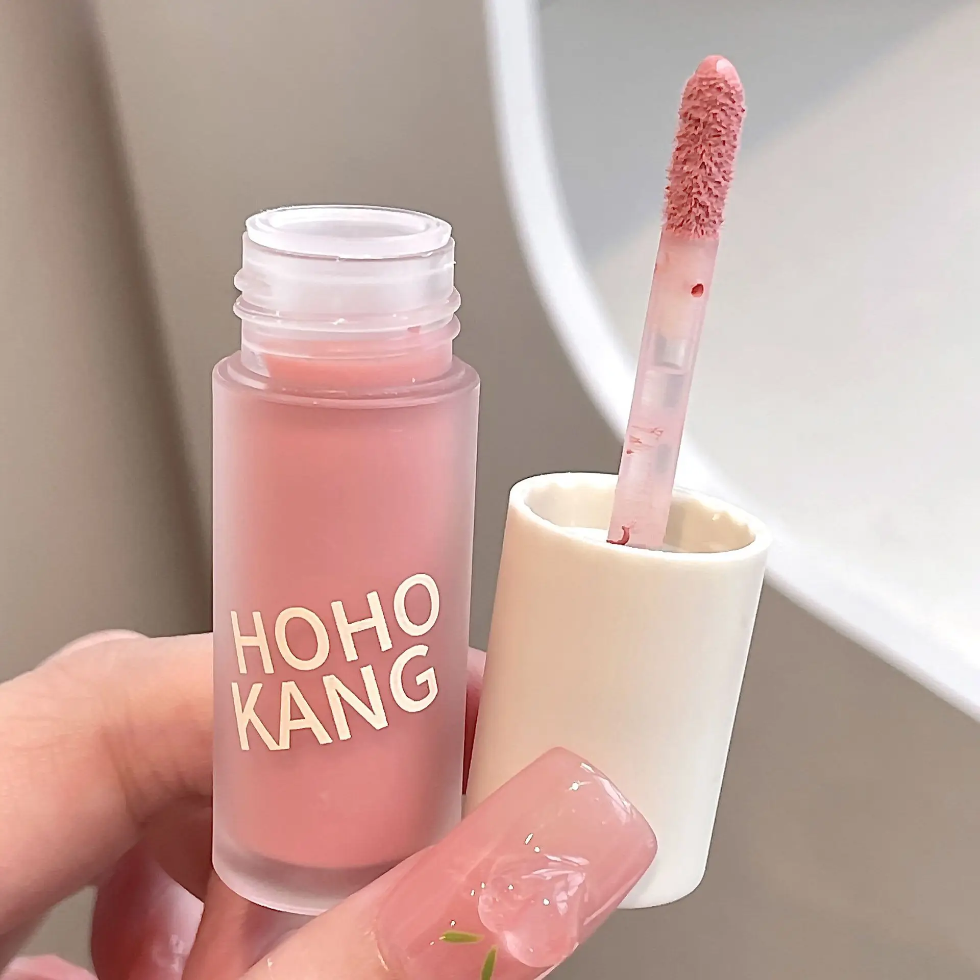 Matte Pink Liquid Eyeshadow Waterproof Pearlescent Glitter Shiny Eye Shadow Sequins Lying Silkworm Makeup Cosmetics Beauty Tools