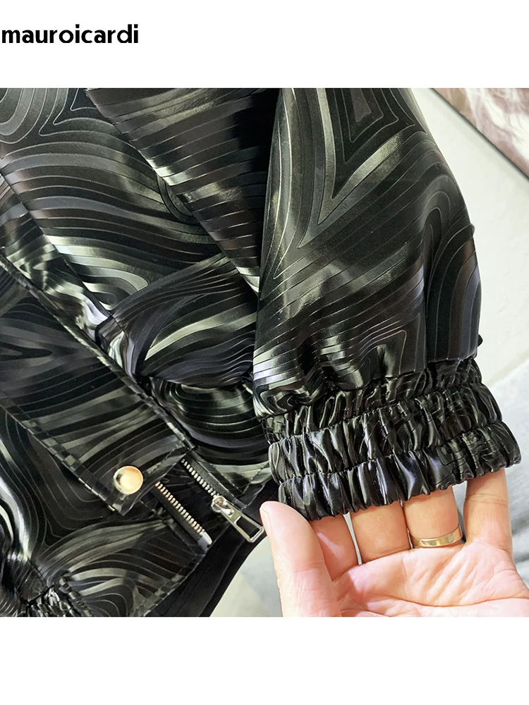 Mauroicardi Spring new Autumn Cool Short 2025 Black Shiny Geometric Faux Leather Bomber Jacket Men Zipper Stylish Designer Clothes