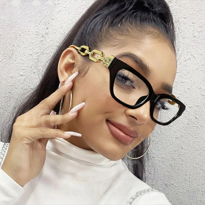 Vintage GOLD Frame Clear Reading Glasses Women Sexy Cat Eye Anti Blue Light Glasses Luxury Designer Big Chain Optical Eyeglasses