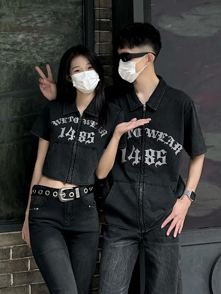 2024 Trendy Cool Style Gothic Letter Printing Zipper Thick Women Crop Top With Men Heavy Industry Shirts Tshirt 240521