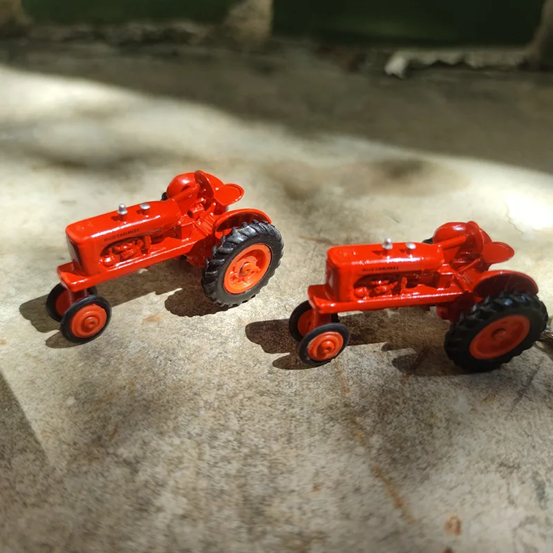 Diecast Metal Mini ERTL WD-45 Tractor Vehicle Keychain Alloy Tractor Truck Track-Type Model Toy