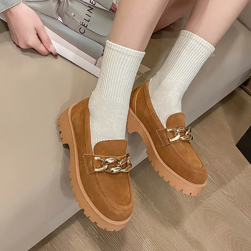 Women Loafers Suede Genuine Leather 2024 New Chain British Style Women Spring Shoes Large Size 41 42 Student Shoes Ladies High