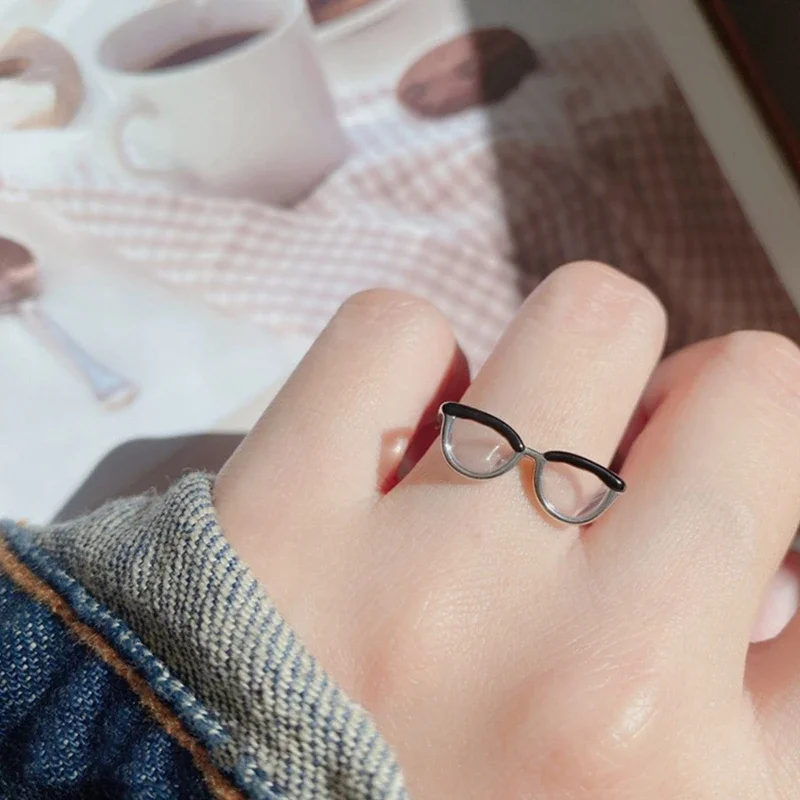 Cute Small Glasses Rings Cute new Eyeglasses Open Ring For 2025 Women Men Girls Funny Adjustable Mini Eyewear Finger Buckle Jewelry