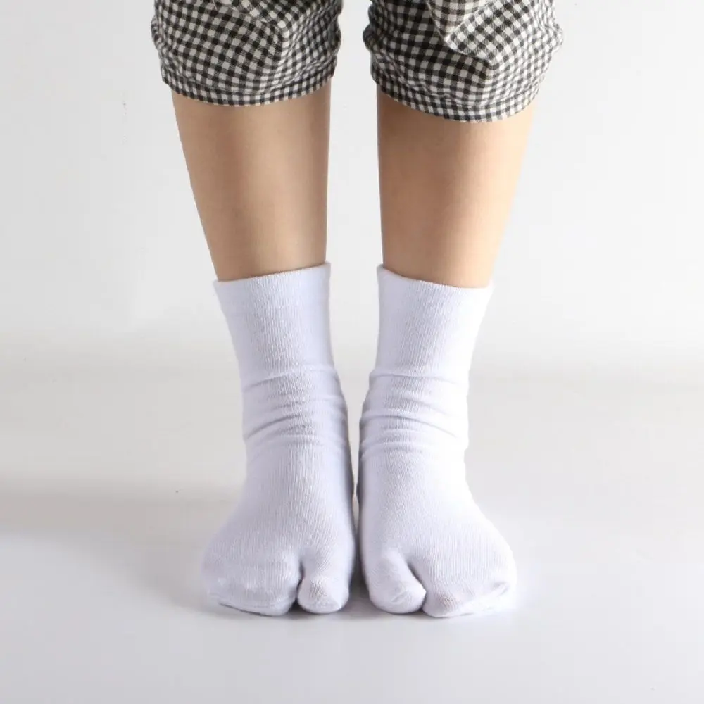 1Pairs Breathable Two Fingers Socks Practical Unisex Japanese Kimono Flip Flop Sandal Split Toe Socks