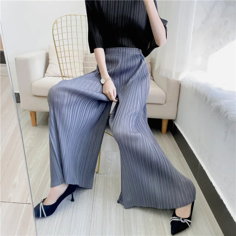 2025 2023 Miyake Pleated Niche Wide-leg Flared Trousers for Women new Spring Summer High Waist Elegant Solid Color Female Loose Pants