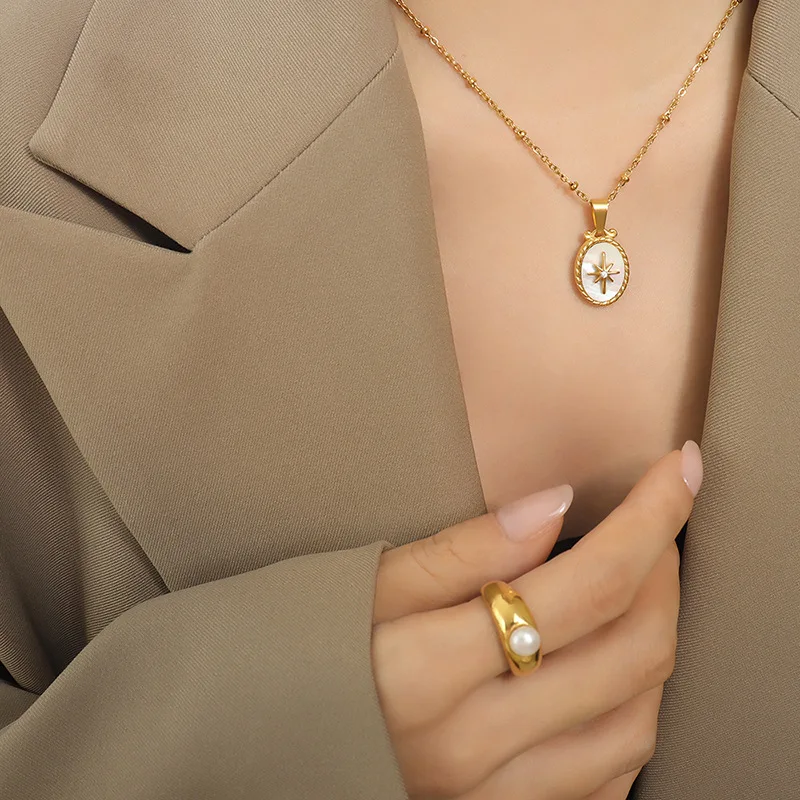 Sweet Women's Necklace Earring 2025 Set Small Design Necklace new White Haibei Star Pendant Necklace Elegant Women's Jewelry Set