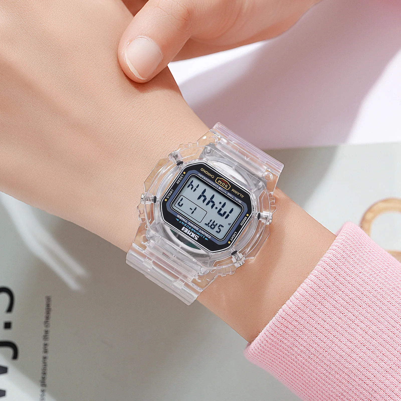 Skmei new Back Light Digital Sport Watches Women Casual Stopwatch Alarm 5Bar 2025 Waterproof Female Ladies Wristwatch Relogio Feminino