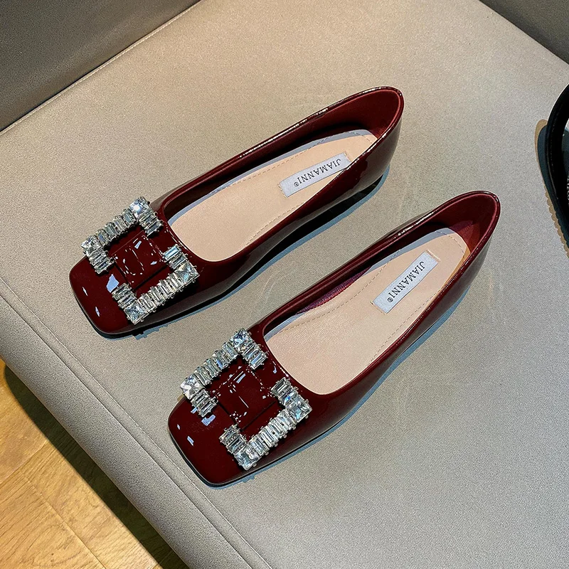 Large Size Women's Shoes 2023 New Spring and Autumn Lacquered Leather 2025 Bowknot Square new Toe Pedal Versatile Flat Casual Shoes