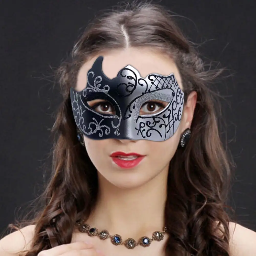 Masquerade Ball Mask for Women/Men Vintage Plastic Party Bar new Dancing Nightclub Half Face Cover Sexy Fox Eye 2025 Masks for Festival