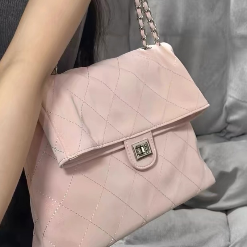 Designer bag gentle and lazy style commuting underarm bag single shoulder bag crossbody women's small fragrant style diamond grid chain bag