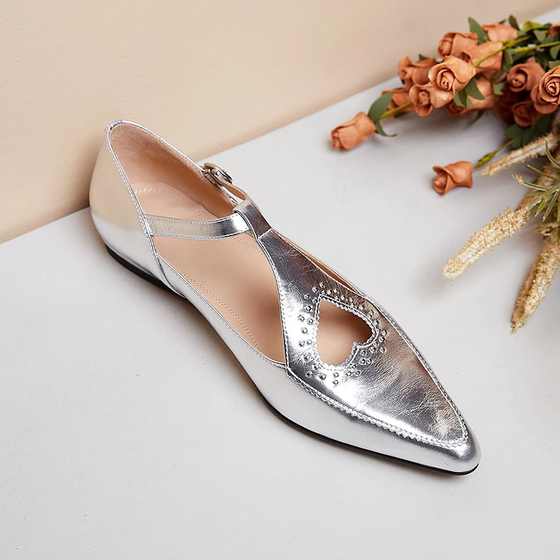 Woman Flat Shoes French 2025 Style Sier Simple Shoes Cow Leather Retro Flats Spring Autumn Buckle Strap new Mary Jane Low Heels