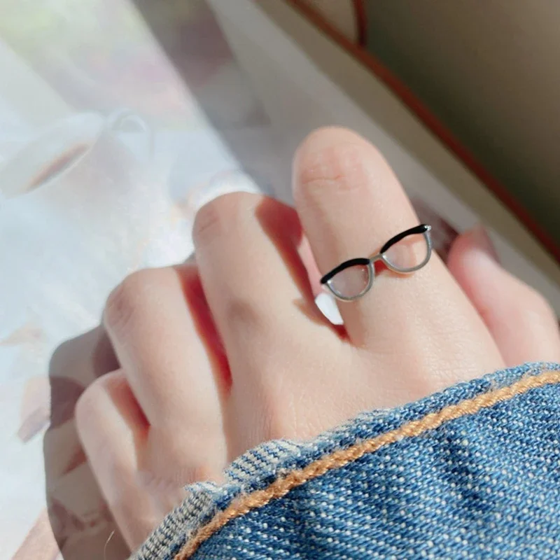 Cute Small Glasses Rings Cute new Eyeglasses Open Ring For 2025 Women Men Girls Funny Adjustable Mini Eyewear Finger Buckle Jewelry