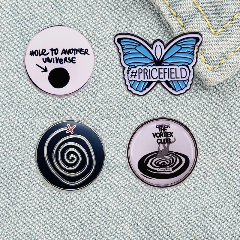 Life Is Strange Adventure Game Brooch Enter the Swirl Metal Badge Men's Backpack Pin Denim Jacket Hat Accessory Friend Gift