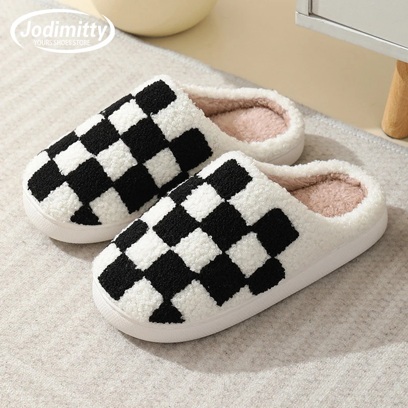 2023 Retro Checker Plush Slippers Men Women Cozy Winter Comfort Fluffy House Soft Shoes Indoor Sole Winter Warm Bedroom Slides