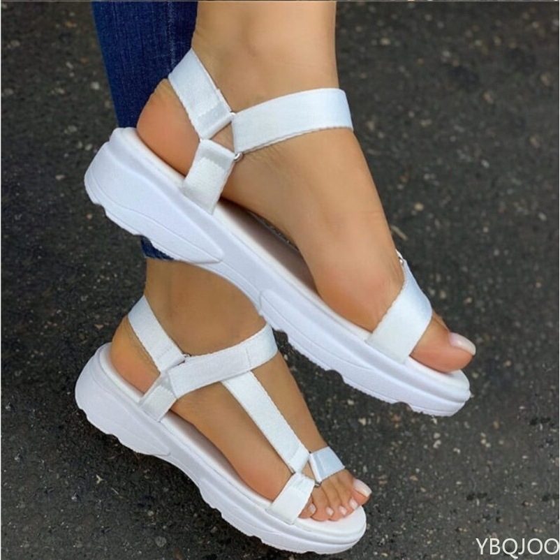 2025 Summer New Rainbow Color Flat Sandals Women Designers Outdoor Beach Opened Toe Shoes