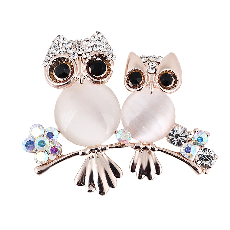 1PC Exquisite 2025 Lovely Crystal-Encrusted Opal Stone Owl Brooches Animal Pins Scarf Pin new Couple Collar Jewelry Gift Pins
