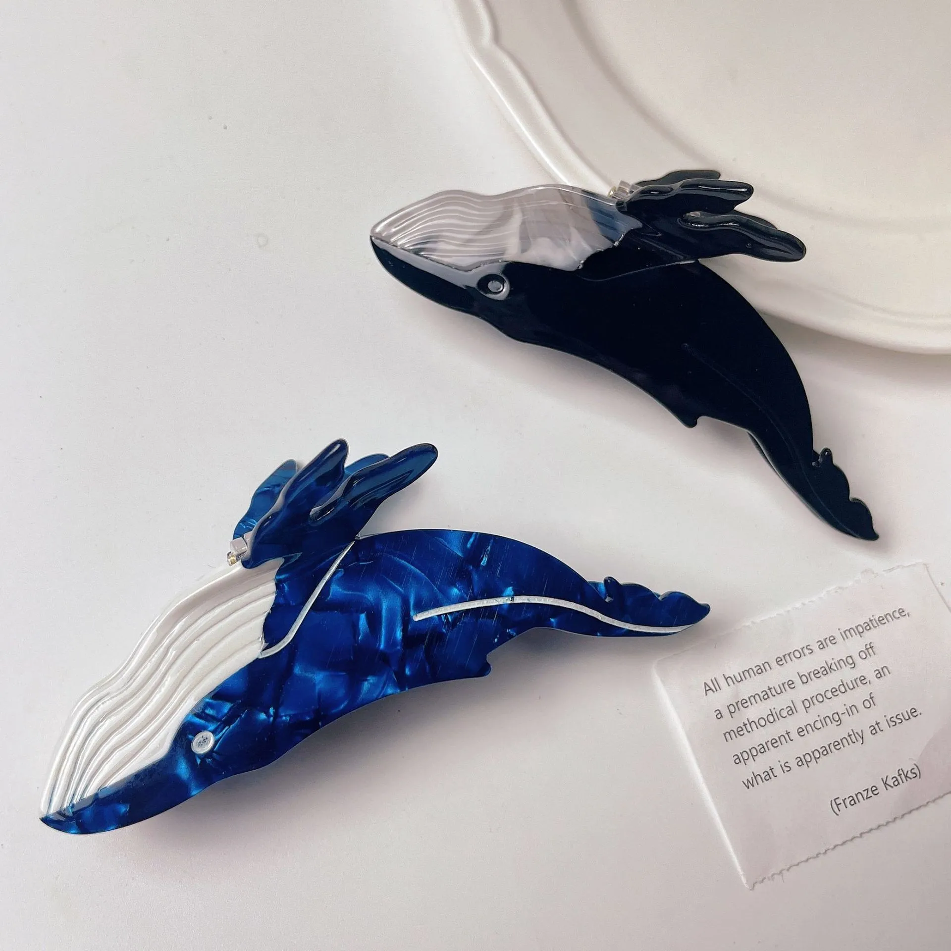 Muweordy Blue Whale Hair Claw Acetate Hair Clips new For Women Popular Hair Catches 2025 Animal Hair Clip Cute Sea Creature Claw Clips