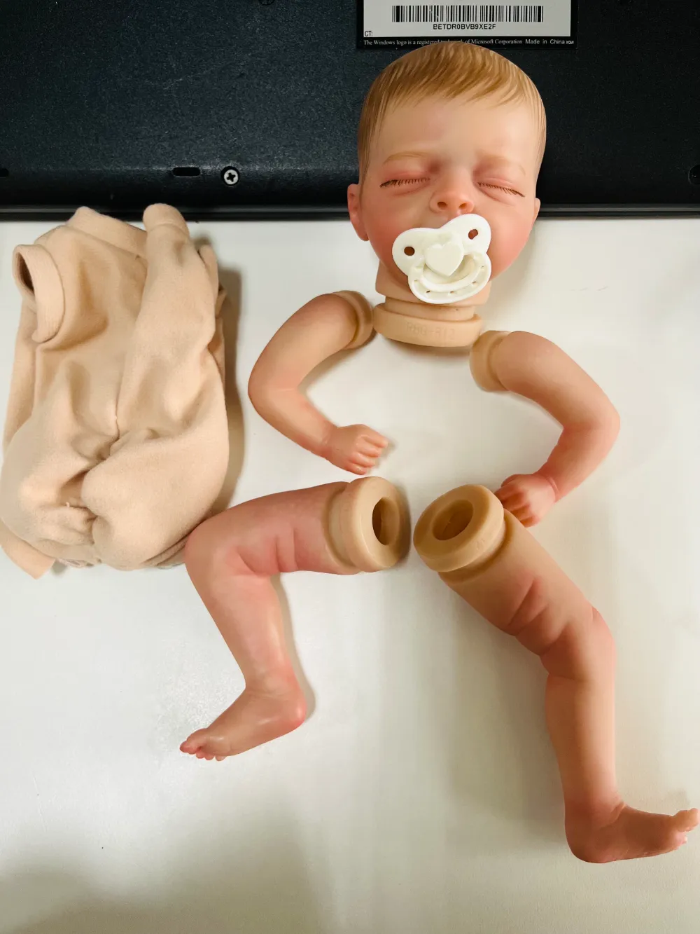 11inch Already Painted Bebe 2025 Reborn Doll Kit Salia with Painted Hair cloth Body Included DIY Blank new Reborn Kit Visible Veins