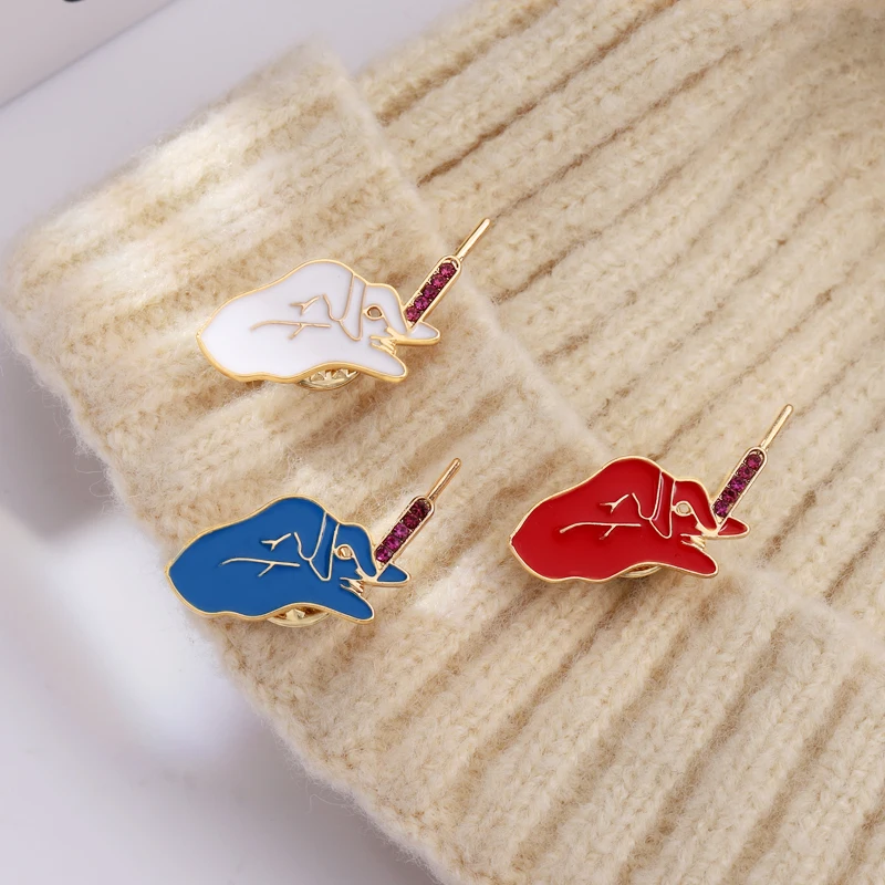 XEDZ Syringe Band-aid Enamel Brooch Medical Appliance Medicine Metal Badge Doctor Nurse Stylish Jewelry Gifts For Friends