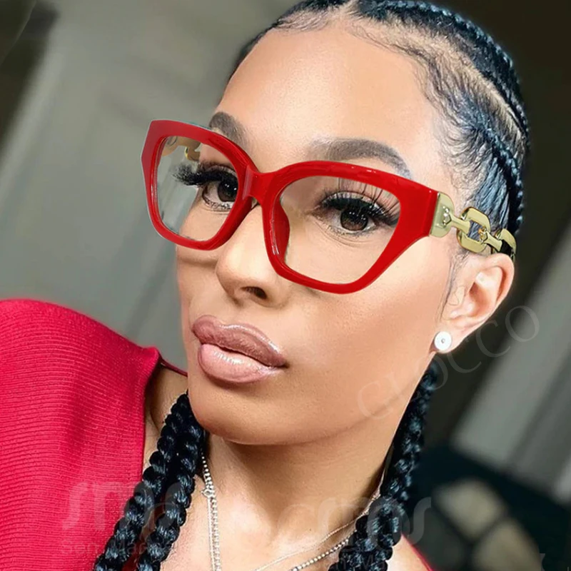 Vintage GOLD Frame Clear Reading Glasses Women Sexy Cat Eye Anti Blue Light Glasses Luxury Designer Big Chain Optical Eyeglasses