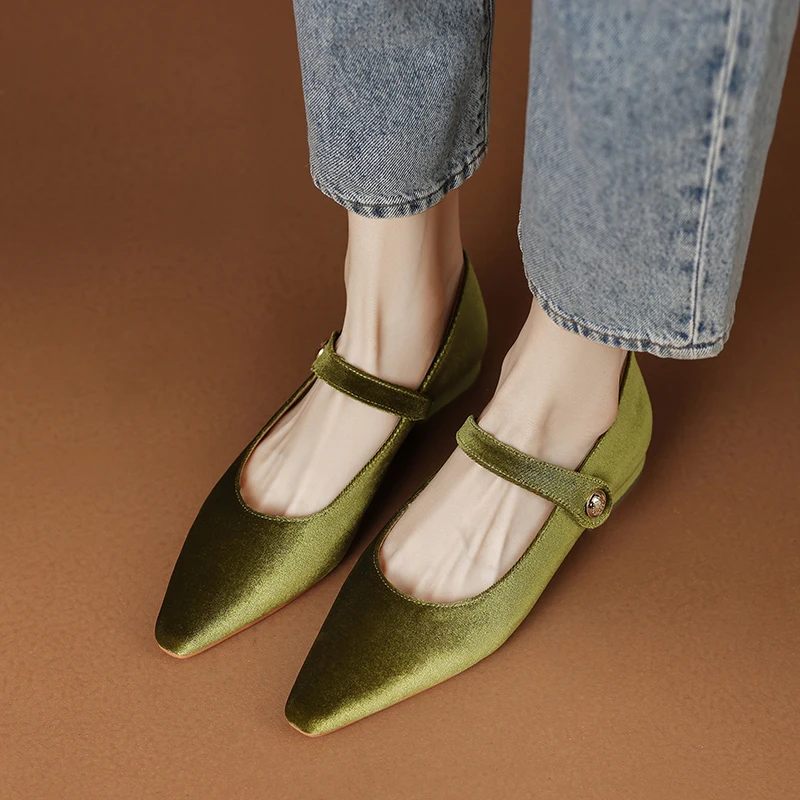 One Strap Ladies Veet Shoes Spring Autumn Low Heel Vintage Mary new Janes Pointed Toe Flat 2025 Shoes Woman French Style Women Flats