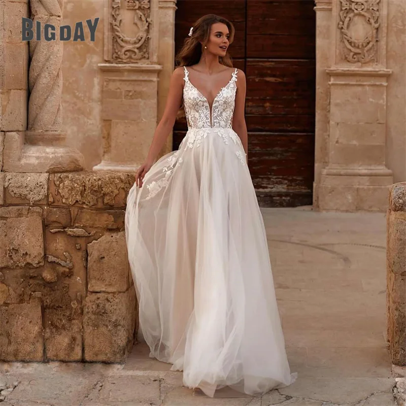 Elegant A-Line Wedding Dresses Women 2024 Lace V-Neck Open Back Spaghetti Straps Tulle Bridal Gown Sweep Train Vestidos De Noiva