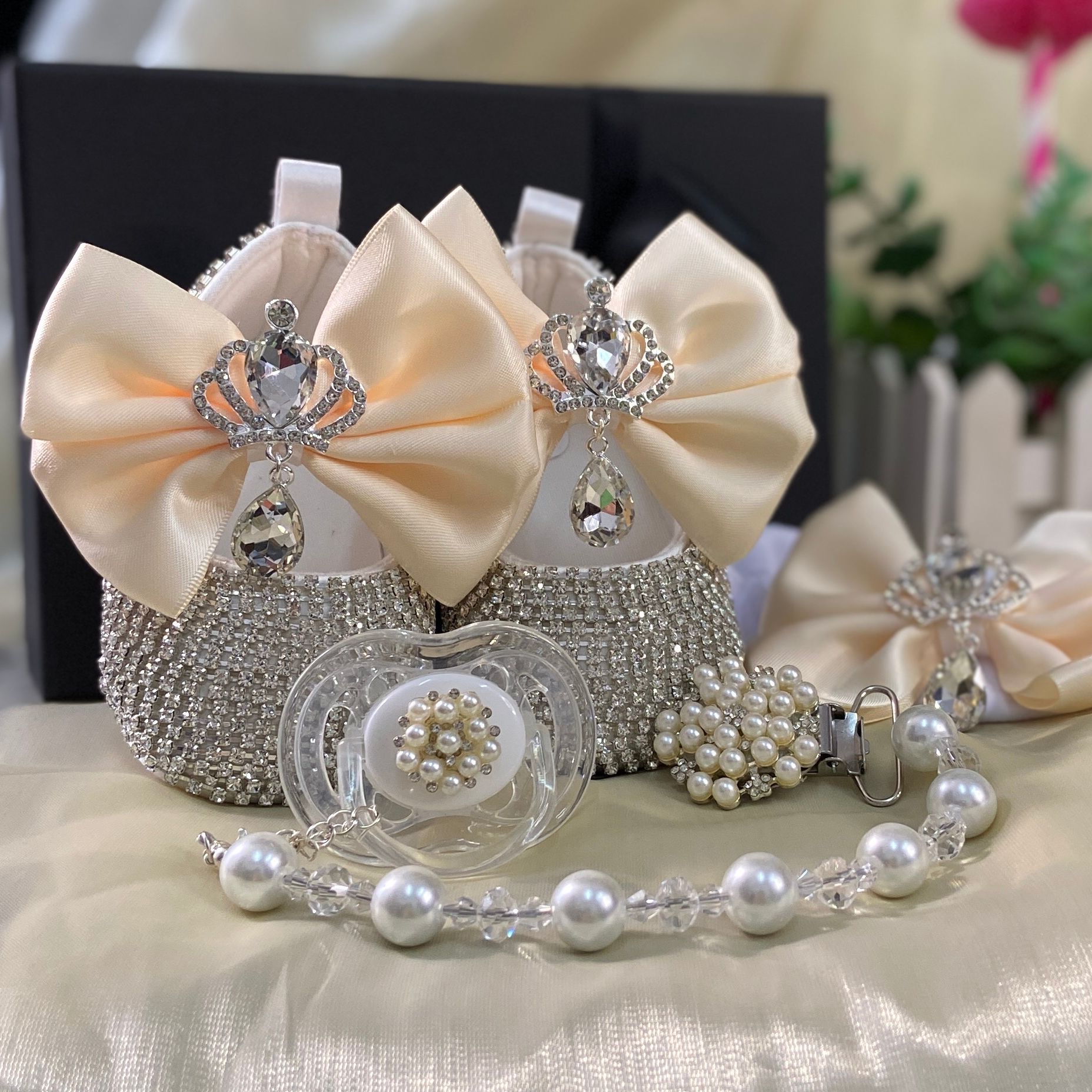 Dollbling Delicate Ivory christening Baby Shoes Headband Set Luxury Diamond Fluff Outfit wedding beads Little Girl Baptism Shoes