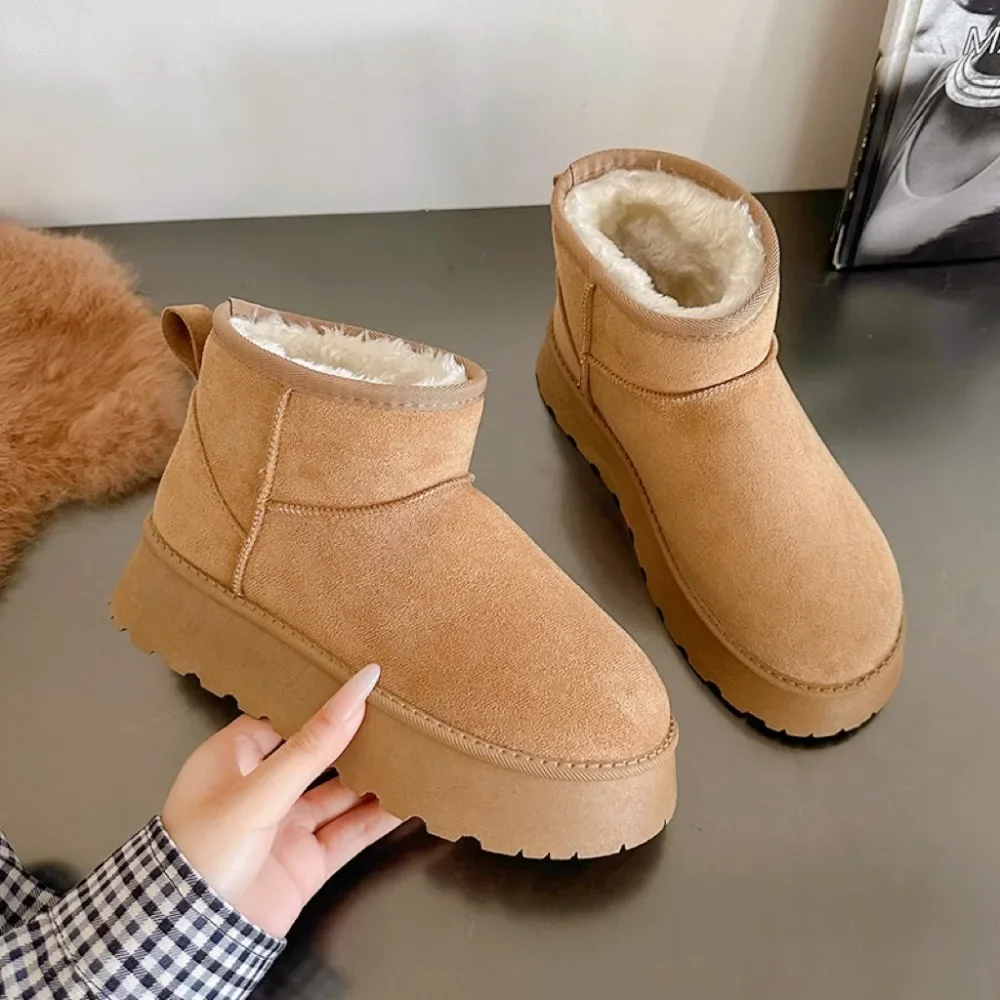 2024 New Mini Snow Boots Short Plush Warm Australian Fluffy Suede Thick Sole Boots Casual Non-slip Fur Chelsea Boots Botas Mujer