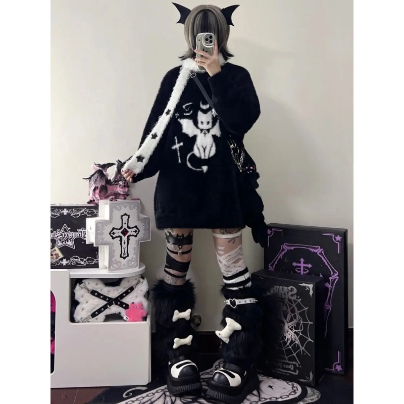 Devil Black Crewneck Sweater Cat Winter 2023 Y2k Clothes Sweater Women New Loose Knit Top Outfit Korean Casual Jumpers