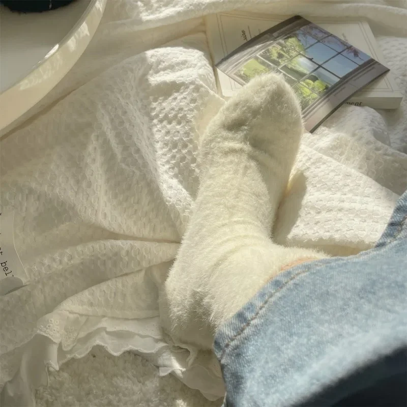 pairs Mink Fleece Super Soft Socks Women Solid Winter Warm Thicken Coral Plush Sock Thermal Snow Home Sleep Floor Kawaii Sox 5