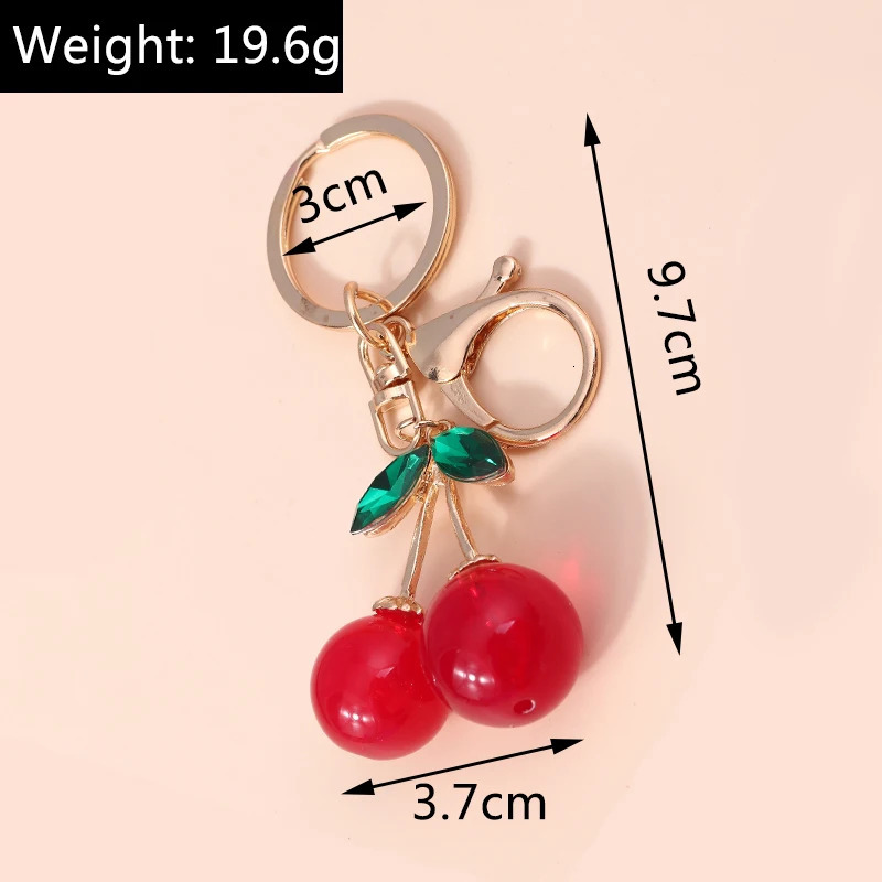 Crystal Cherry Keychain Creative Fruit Key Chain Cute Girl Key Ring Chains Car Key Women Men Handbag Pendants DIY Jewelry 240524