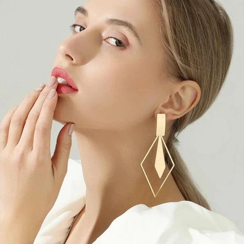 Obega Geometric Women Earrings Shinny Gold Color Ins Paris Exaggerated Big Hoop Earrings Party Street Wear Jewelry a29b7 5 2f8e8