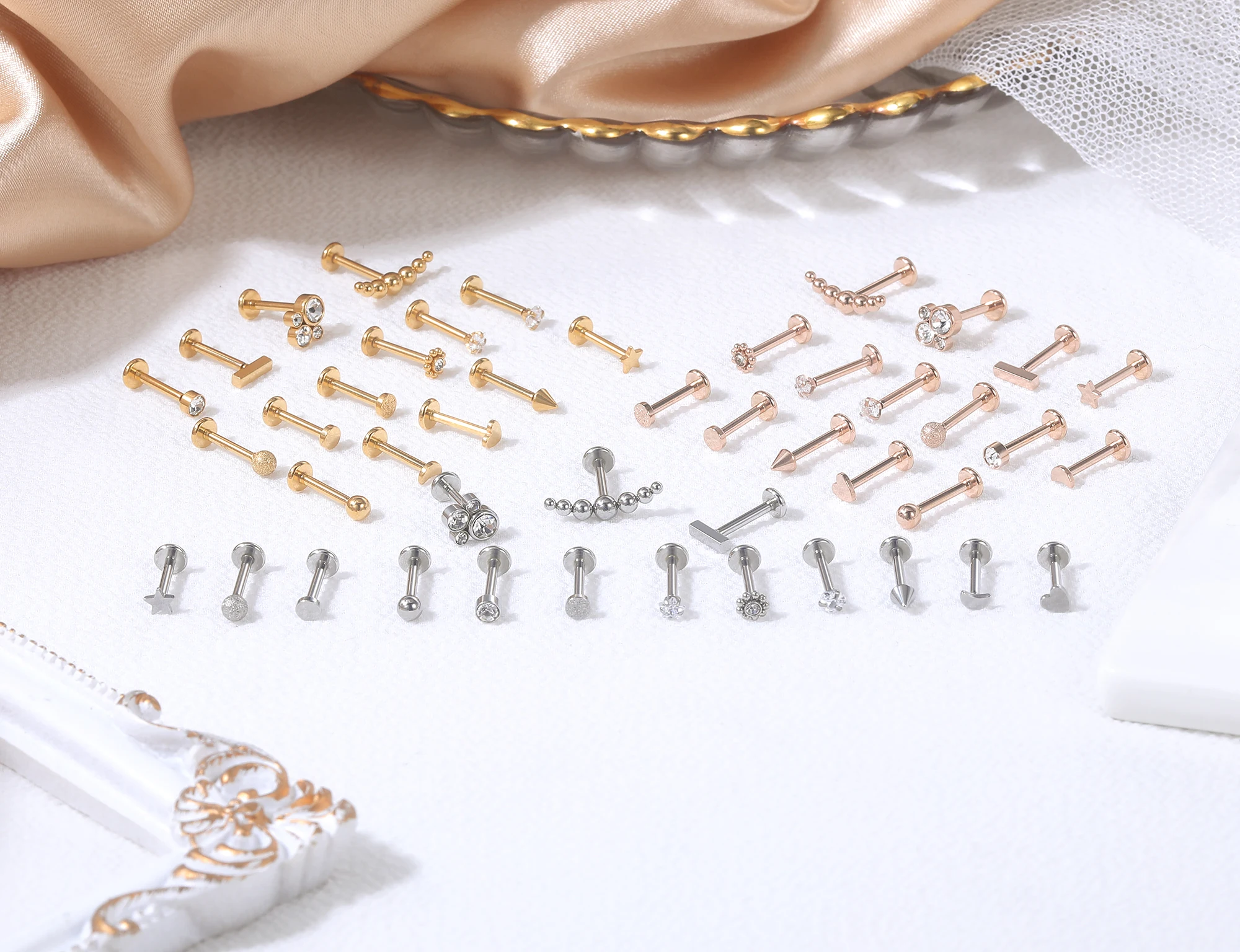 AOEDEJ G Lip Studs CZ Crystal Labret Piercing Jewelry Gold Plated Flower Heart Stud Women Helix Tragus Earring 5