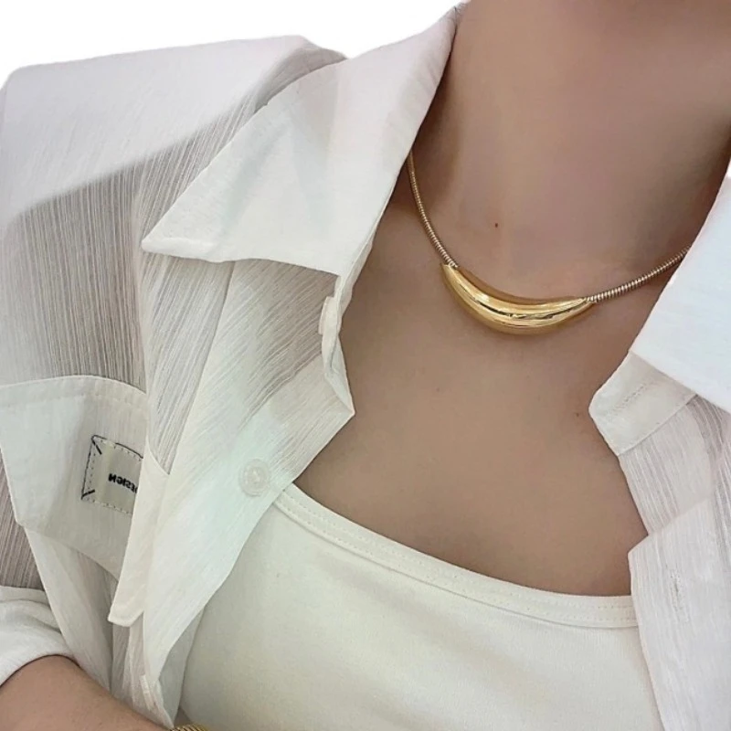 Modern Jewelry One Layer Metallic Wire Geometric Pendant Choker Necklace For Women Girl Party Gift Hot Sale Accessiries