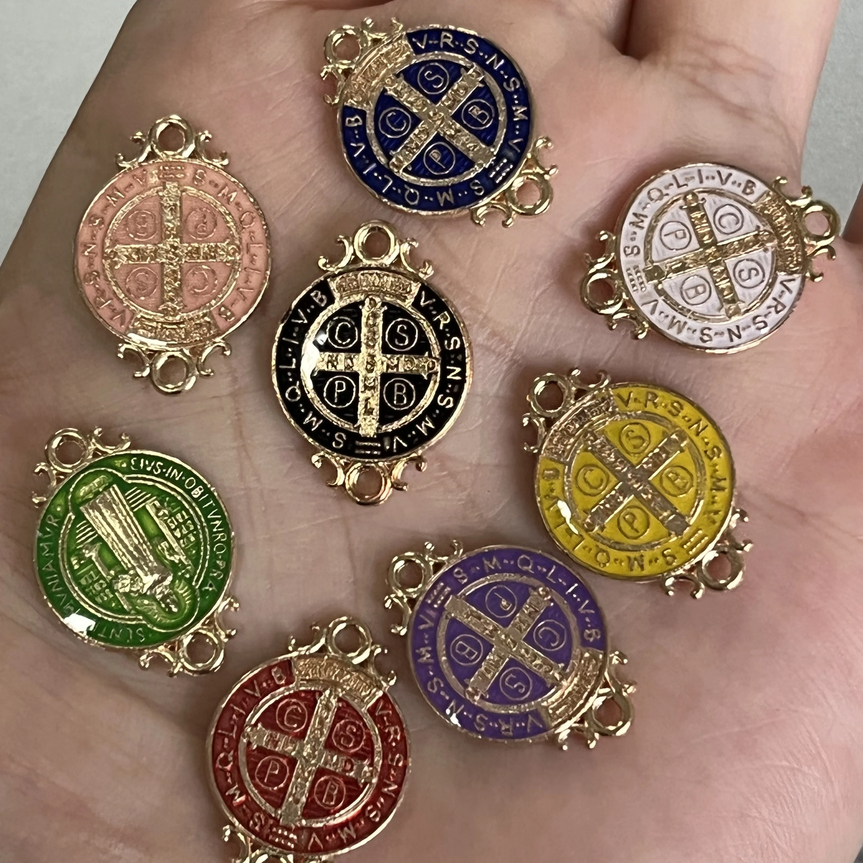10PcsSaint Benedict Medal Double Sided Catholic Medals Favor Gifts Religious Charm Connector Bead Set of Multicolor Lace Pendant