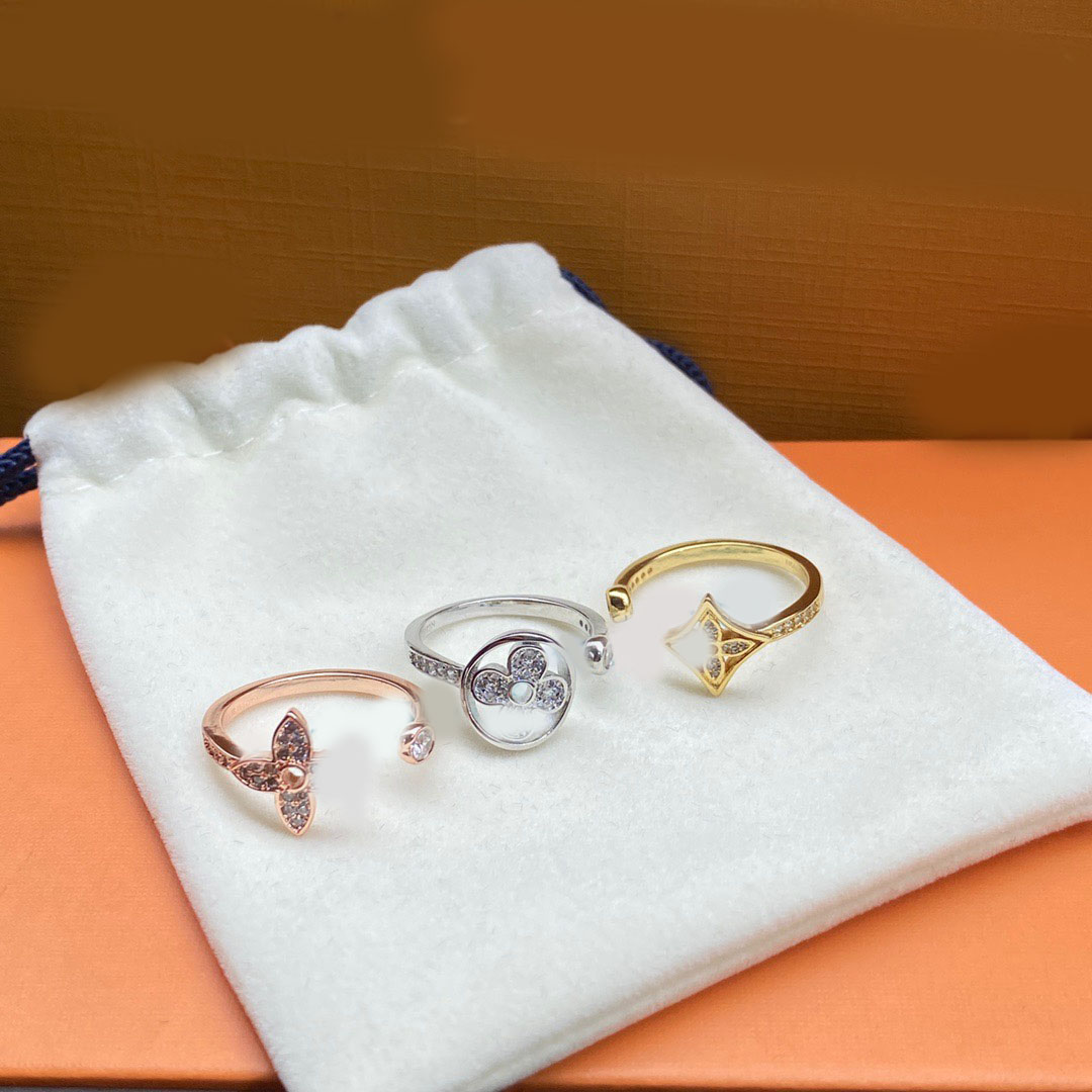 Designer Rings Elegant Clover Flower Star Crystal Band Rings 18K Gold 925 Silver Plated Opening Adjustable Ring For Women Party Fashion Diamond Jewelry Gift
