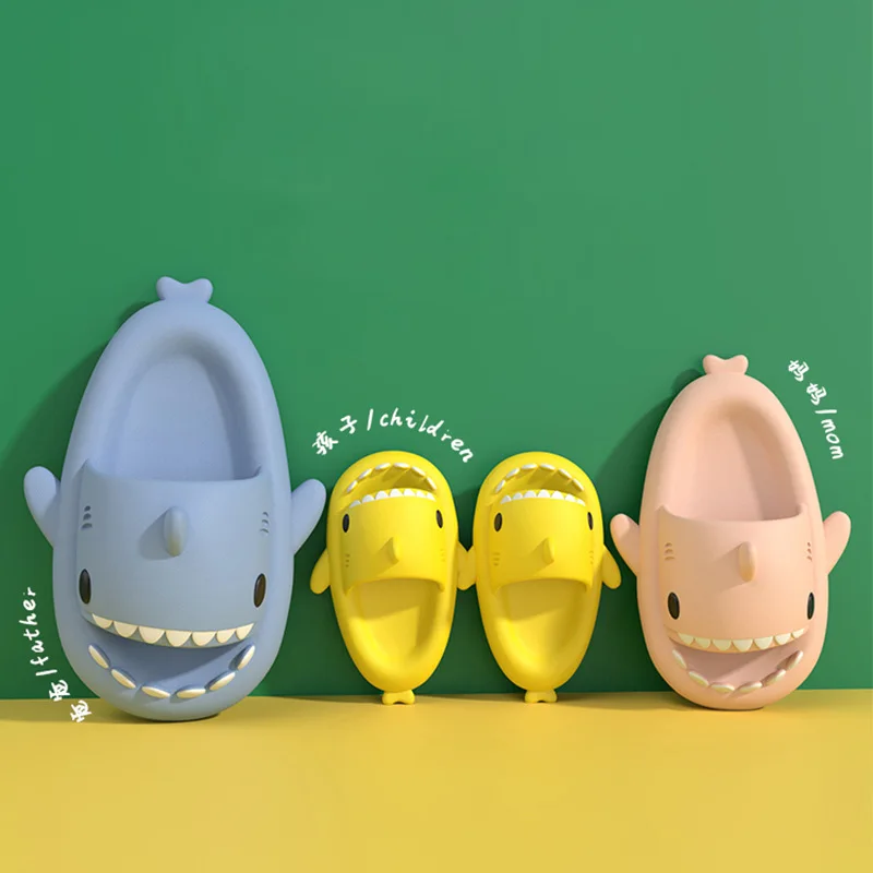 Cute Shark Slippers 4CM Platform Women Men Indoor Bathroom Slides Couples Summer Shoes Soft EVA Female Male Beach Flip Flops