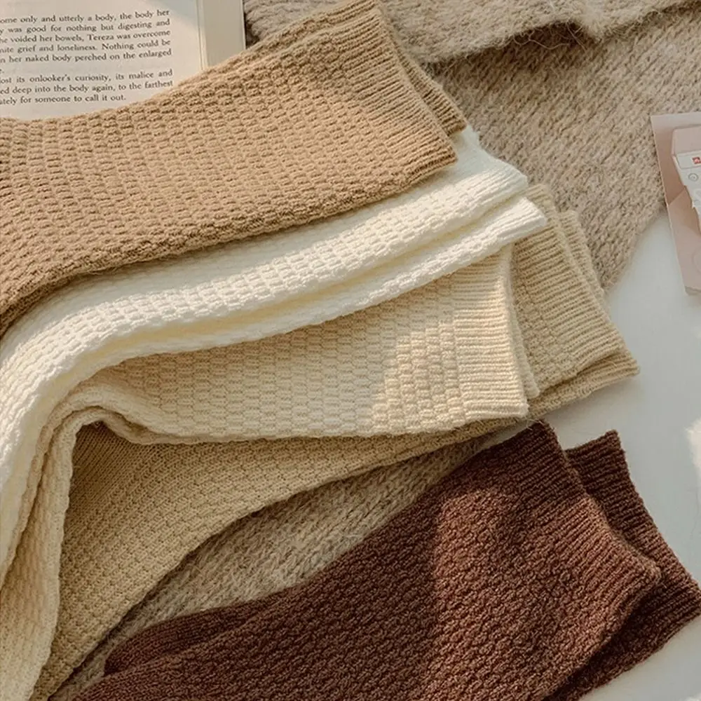 Winter Cashmere Wool Woman Socks Solid Cream Color Haruku Retro Long Women Girls Thermal Crew Sock 5
