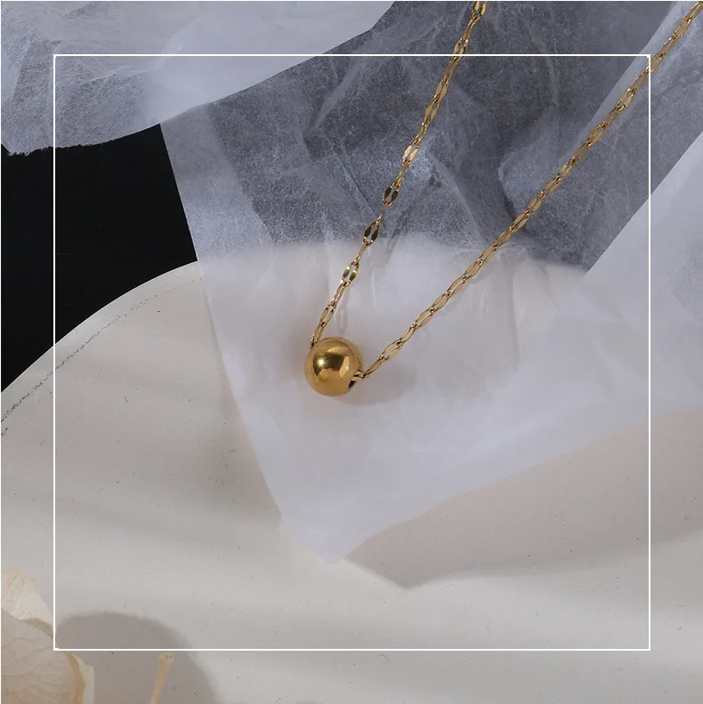 Simple Fashion Gold Bead Necklace Female Steel 18 K Plated Round Ball Pendant Choker Short Wholesale 240511