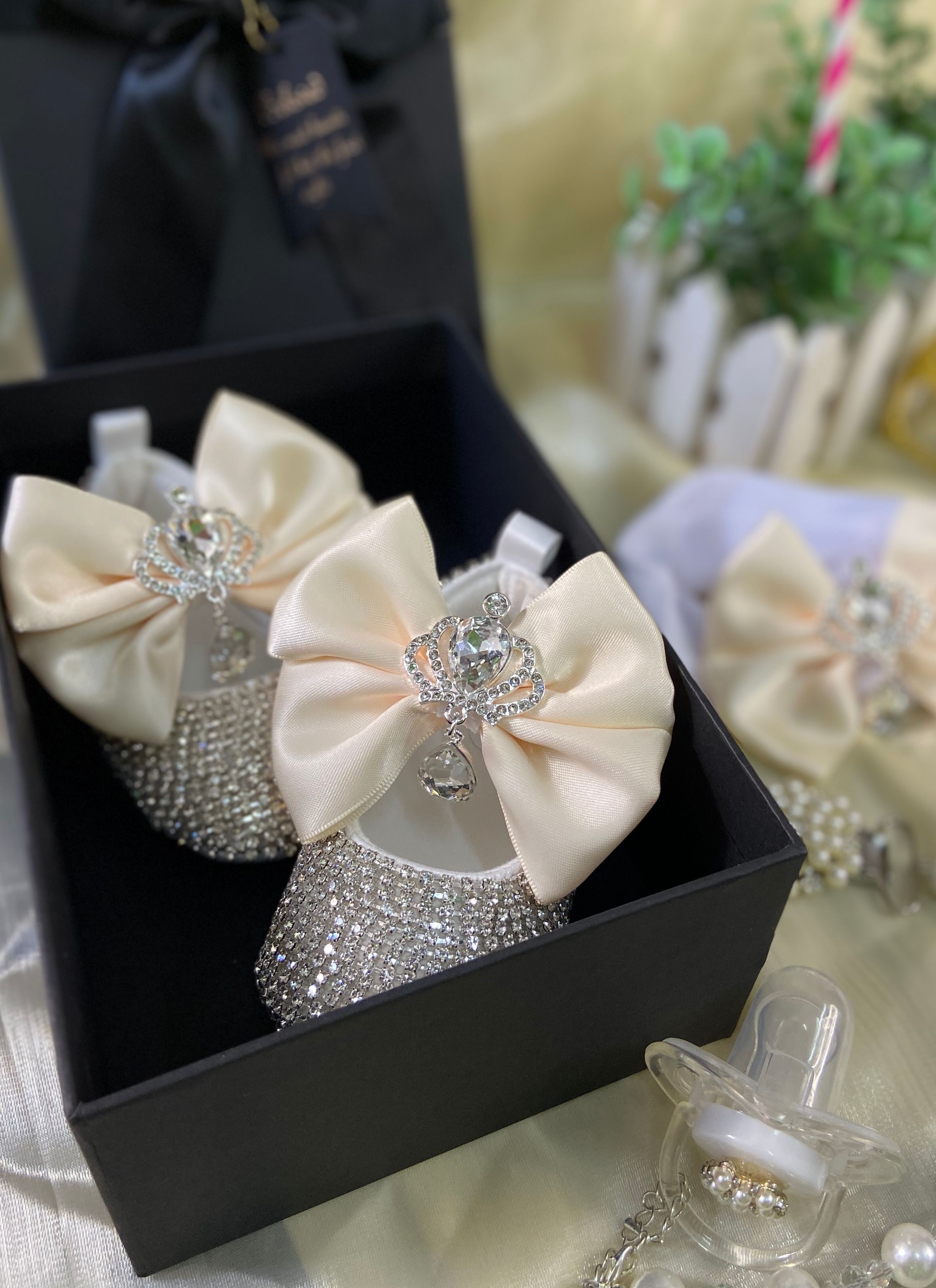 Dollbling Delicate Ivory christening Baby Shoes Headband Set Luxury Diamond Fluff Outfit wedding beads Little Girl Baptism Shoes