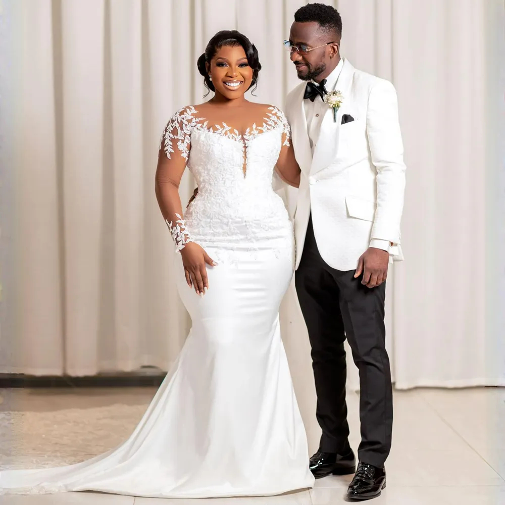 Elegant African White Satin Mermaid Wedding Dresses With Illusion Long Sleeves Lace Appliques Chapel Train Gorgeous Bridal Gown Plus Size Wedding Gown